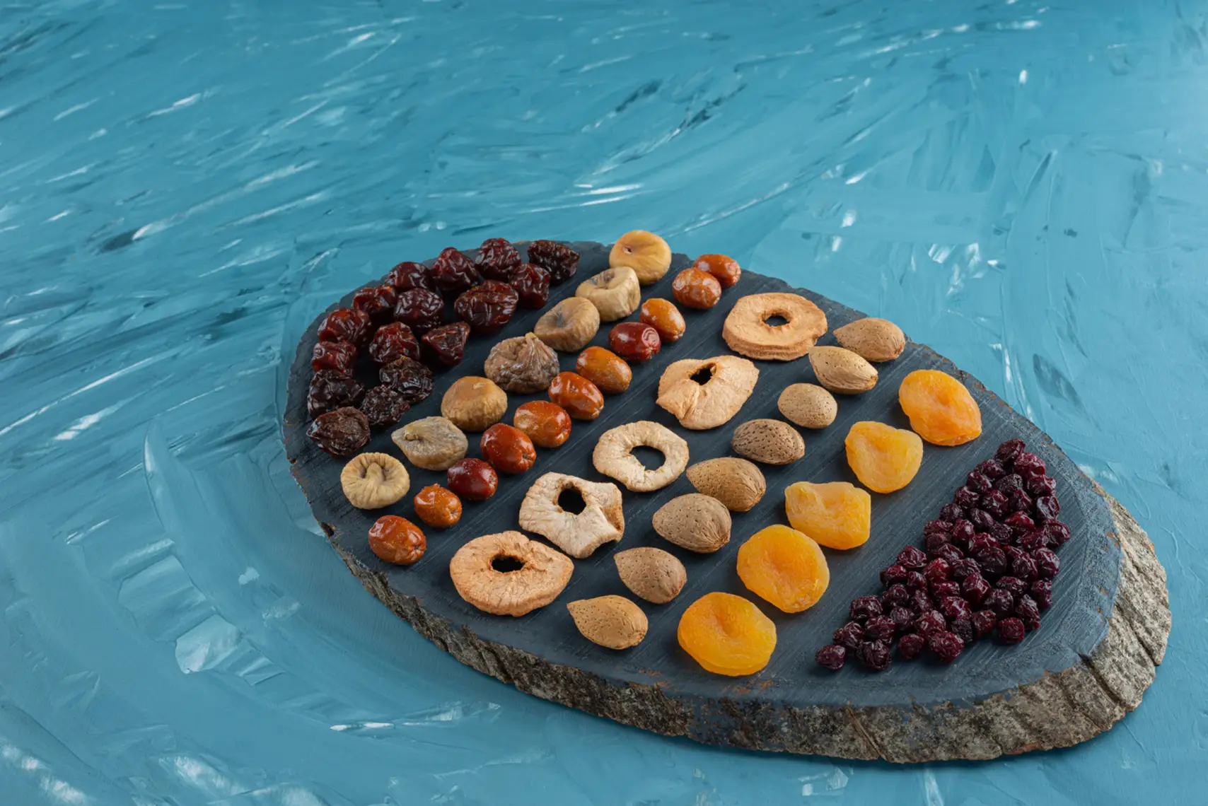 dried fruit bg